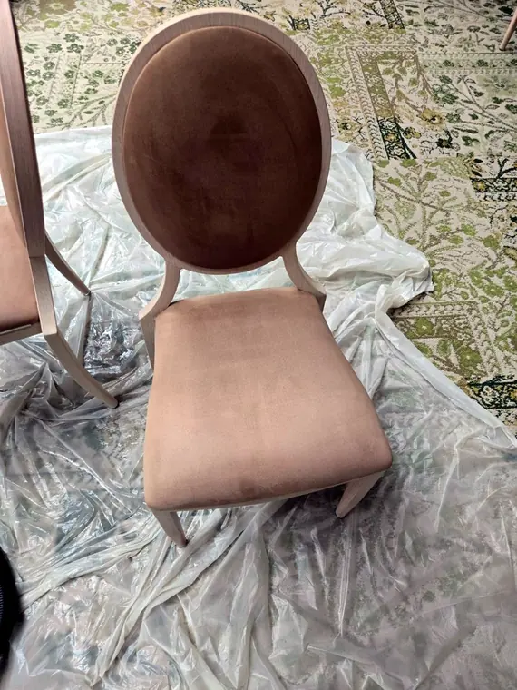 Assise de chaise nettoyée