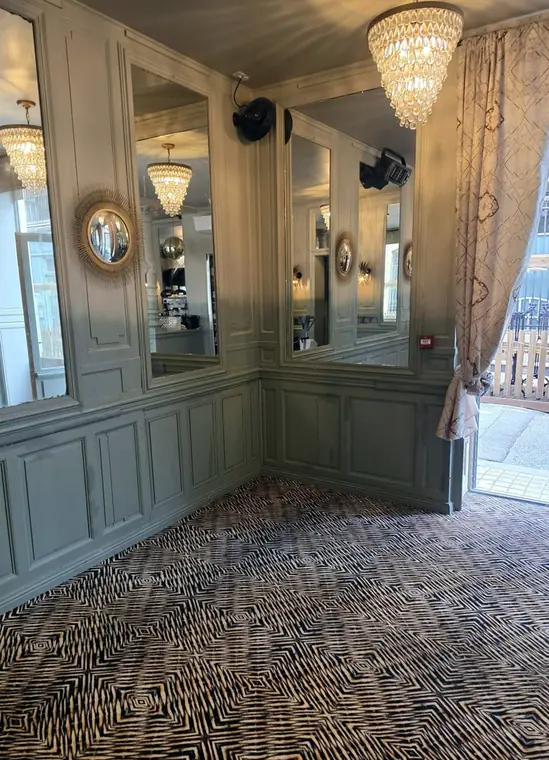 Salle du Ballion avant le service