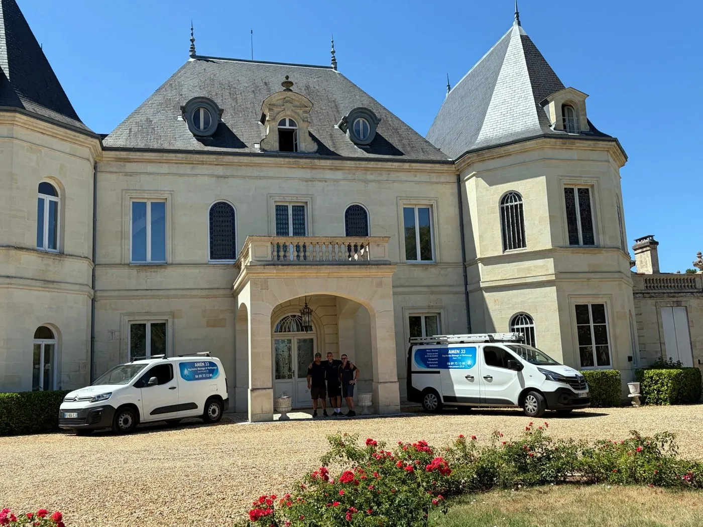Véhicules AMEN 33 en intervention à Bouliac